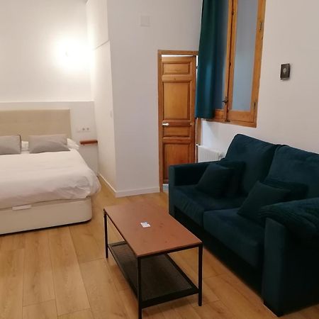 Apartamento De Diseno Malasana マドリード エクステリア 写真