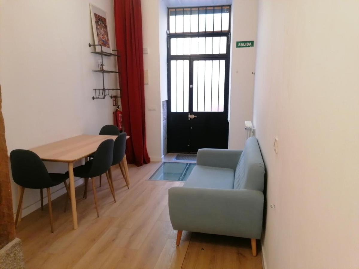 Apartamento De Diseno Malasana マドリード エクステリア 写真