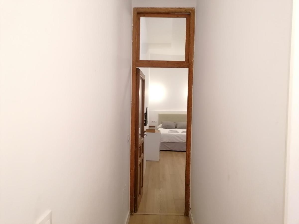 Apartamento De Diseno Malasana マドリード エクステリア 写真